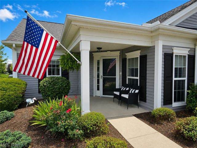 5345 Lake Forest Reserve Lane, Brunswick Hills, OH 44212