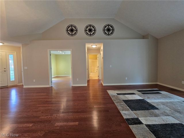 5345 Lake Forest Reserve Lane, Brunswick Hills, OH 44212