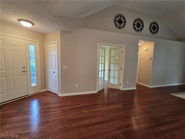 5345 Lake Forest Reserve Lane, Brunswick Hills, OH 44212