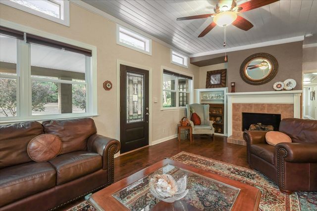 3009 Livingston Road, Tallahassee, FL 32303