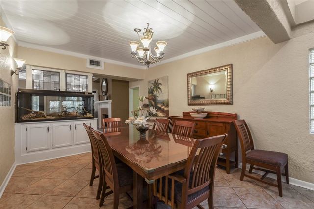 3009 Livingston Road, Tallahassee, FL 32303