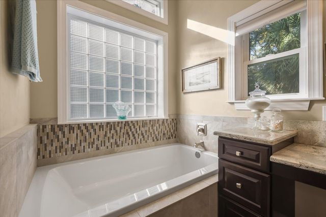 3009 Livingston Road, Tallahassee, FL 32303