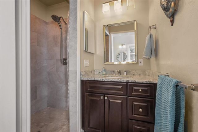 3009 Livingston Road, Tallahassee, FL 32303