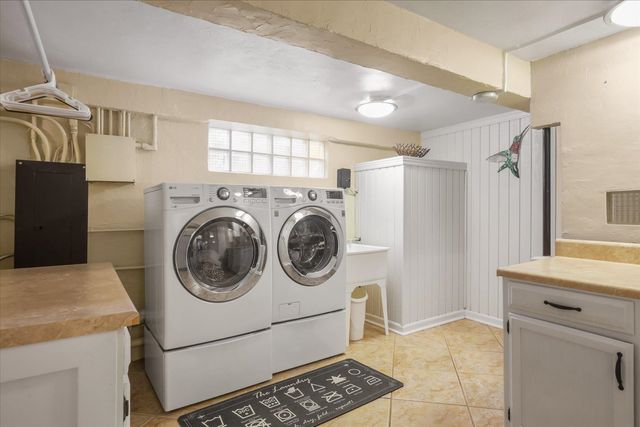 3009 Livingston Road, Tallahassee, FL 32303