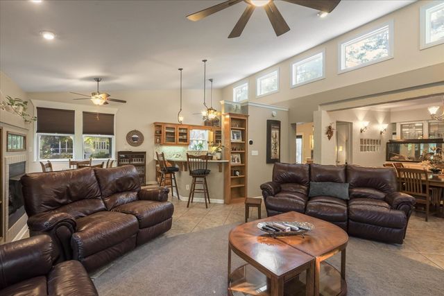 3009 Livingston Road, Tallahassee, FL 32303