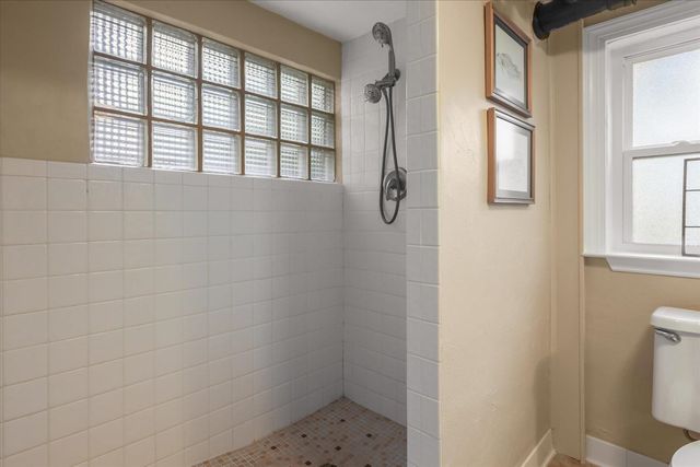 3009 Livingston Road, Tallahassee, FL 32303