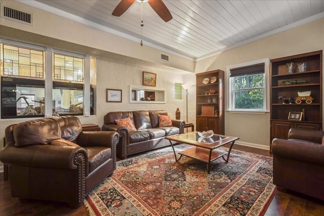 3009 Livingston Road, Tallahassee, FL 32303