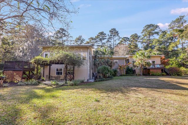 3009 Livingston Road, Tallahassee, FL 32303