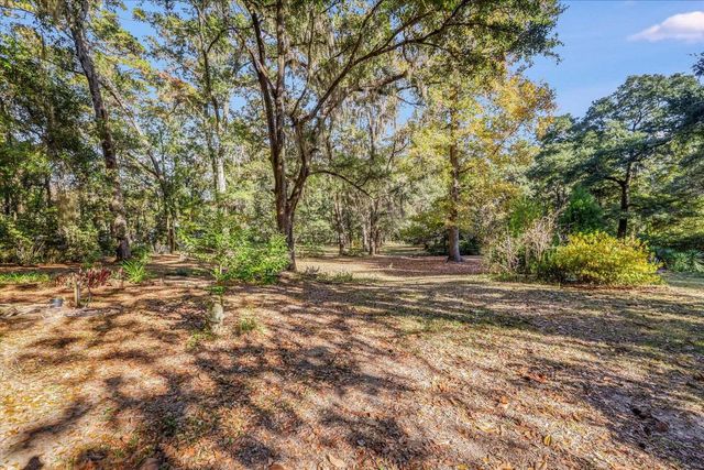 3009 Livingston Road, Tallahassee, FL 32303