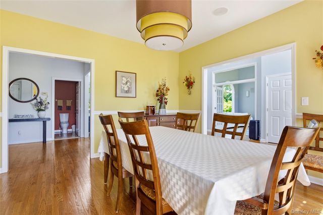 47 Grassland Circle, Mount Sinai, NY 11766