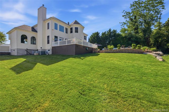47 Grassland Circle, Mount Sinai, NY 11766