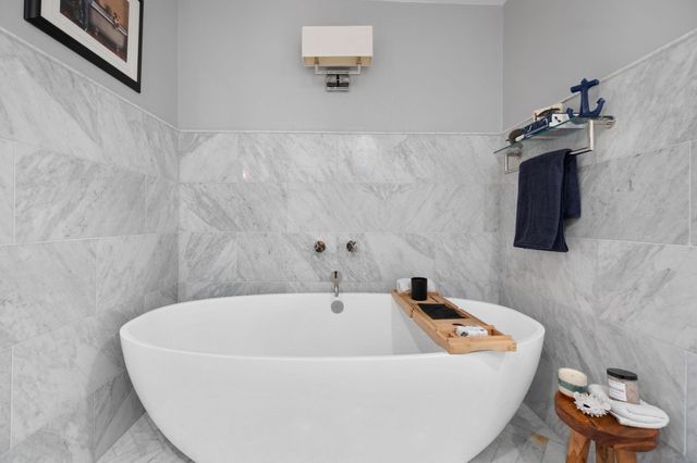 135 W Concord St 1, Boston, MA 02118