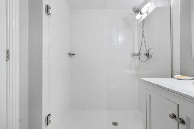 135 W Concord St 1, Boston, MA 02118
