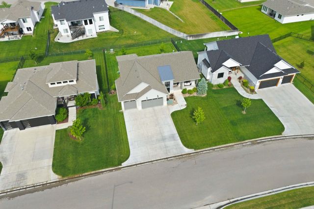 2821 N Bracken St, Wichita, KS 67226