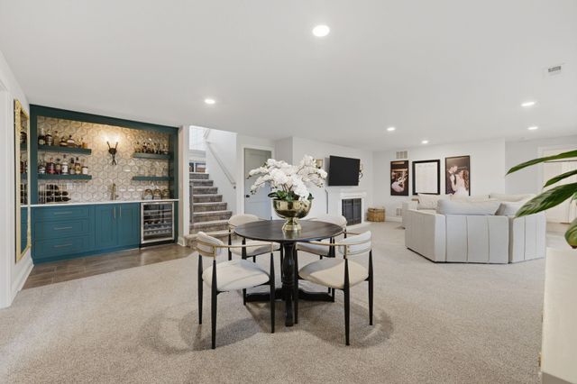 2821 N Bracken St, Wichita, KS 67226