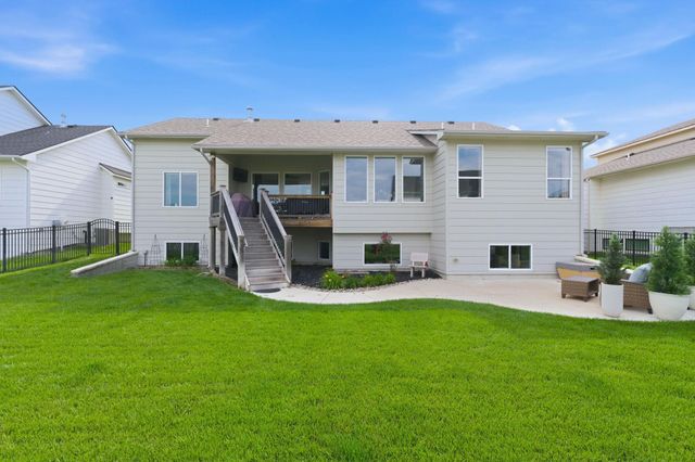 2821 N Bracken St, Wichita, KS 67226