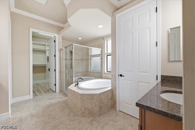 12526 Fairmont DR, Fort Myers, FL 33913
