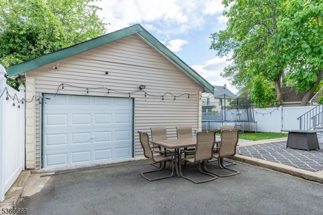 322 Mercer Ave, Roselle Boro, NJ 07203