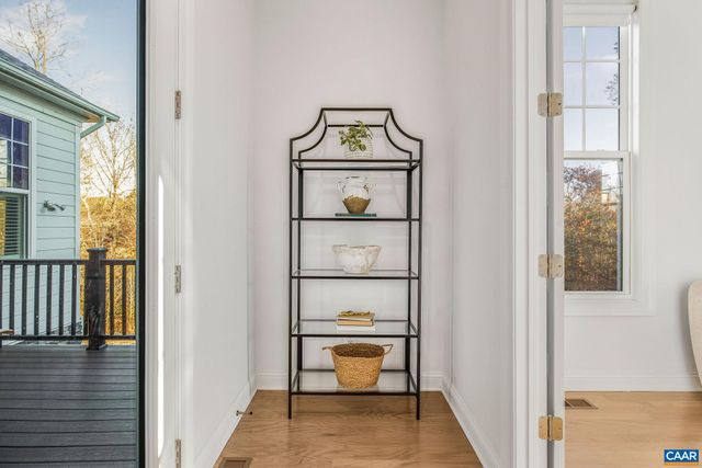 2744 LOCKERBIE LN, Keswick, VA 22947