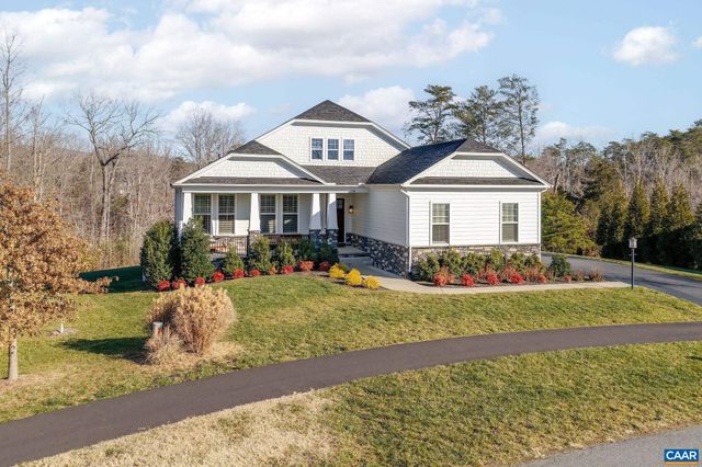 2744 LOCKERBIE LN, Keswick, VA 22947