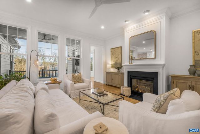 2744 LOCKERBIE LN, Keswick, VA 22947