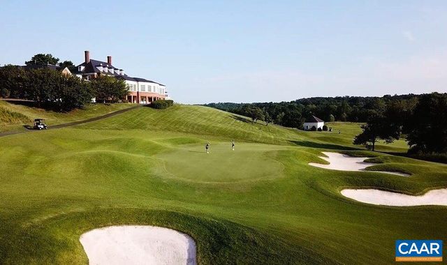 2744 LOCKERBIE LN, Keswick, VA 22947