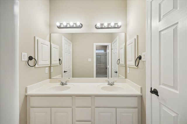 5402 Oakville Court, Sugar Land, TX 77479