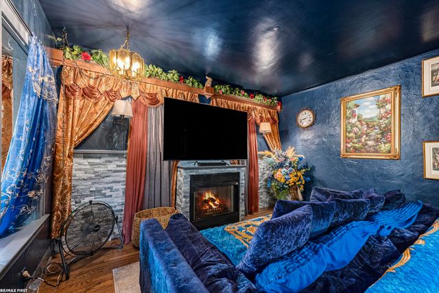 185 Moross Street, Mount Clemens, MI 48043