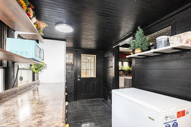 185 Moross Street, Mount Clemens, MI 48043