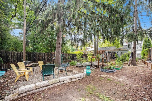 185 Moross Street, Mount Clemens, MI 48043