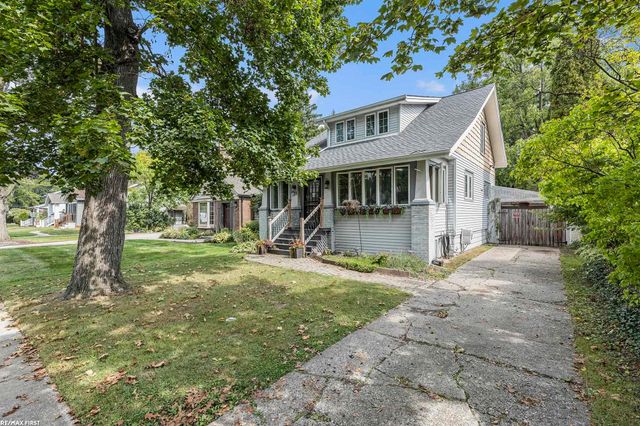 185 Moross Street, Mount Clemens, MI 48043