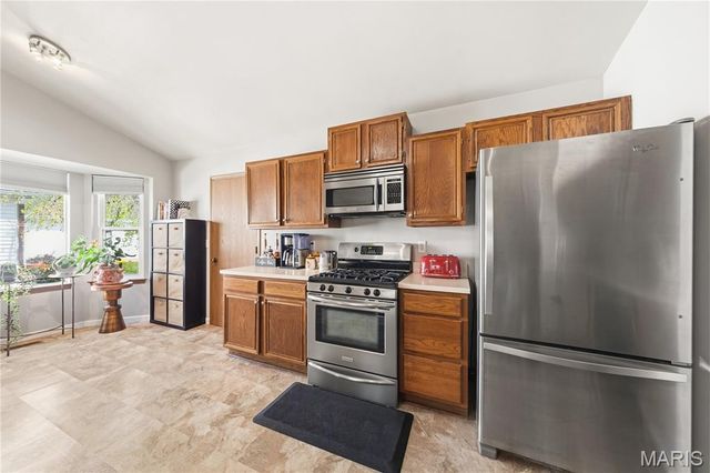 118 Walnut Hill Drive, St Charles, MO 63304