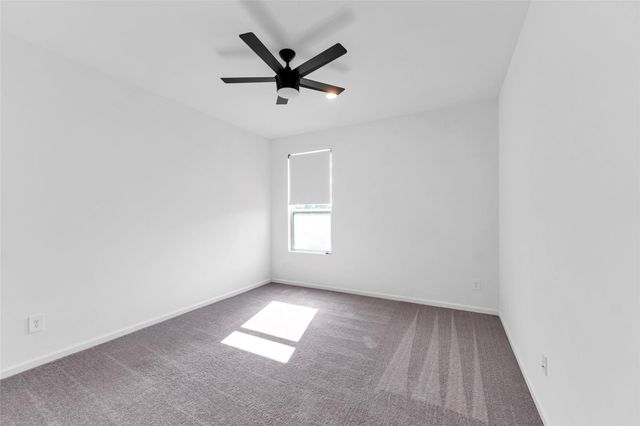 608 Cypress Bay Lane, Pinehurst, TX 77362