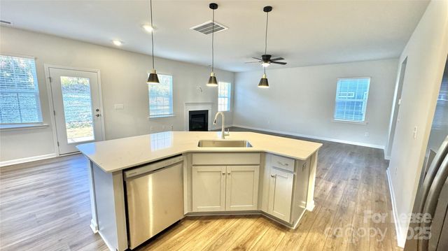 1612 Swallow Tail Drive, Belmont, NC 28012