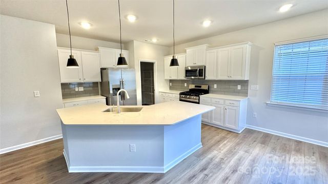 1612 Swallow Tail Drive, Belmont, NC 28012