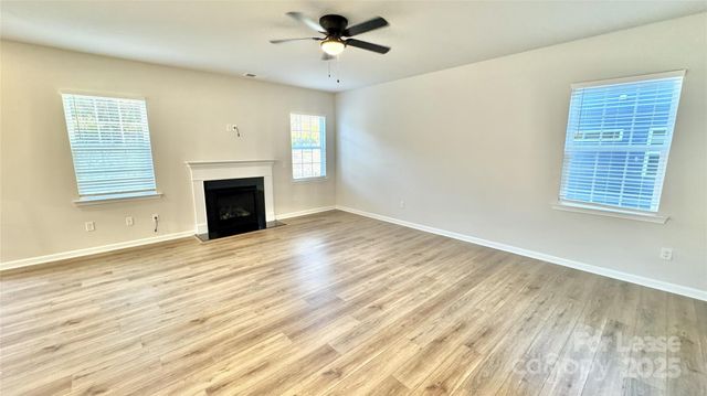 1612 Swallow Tail Drive, Belmont, NC 28012