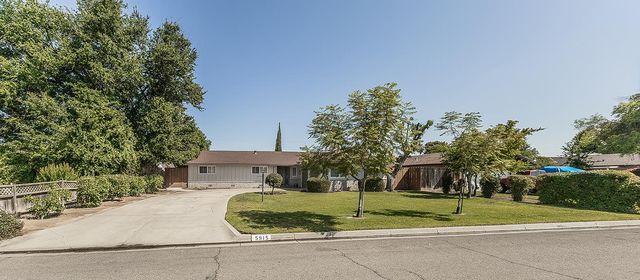 5915 E El Monte Way, Fresno, CA 93727