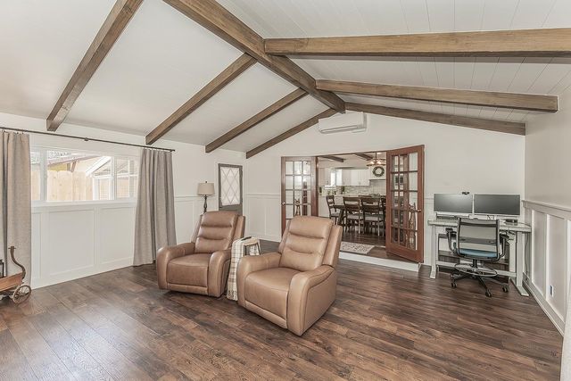 5915 E El Monte Way, Fresno, CA 93727