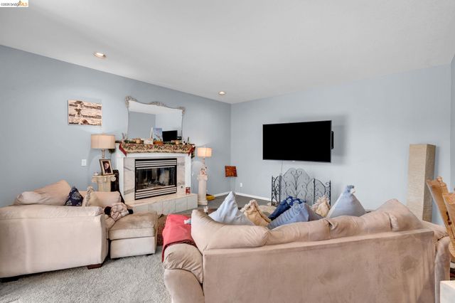 5640 edgeview drive, Discovery Bay, CA 94513