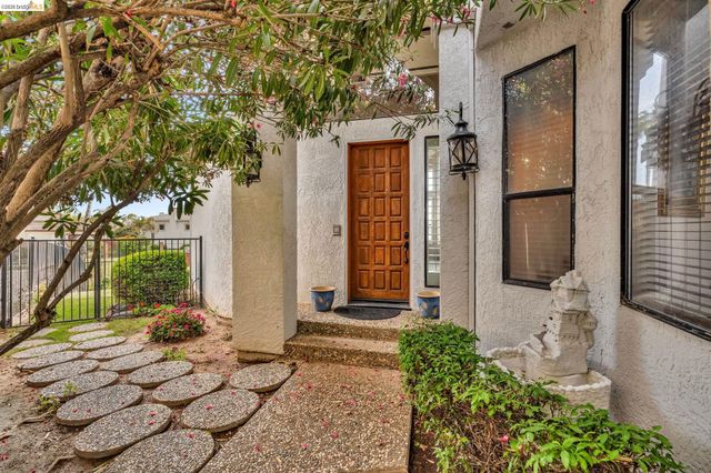 5640 edgeview drive, Discovery Bay, CA 94513