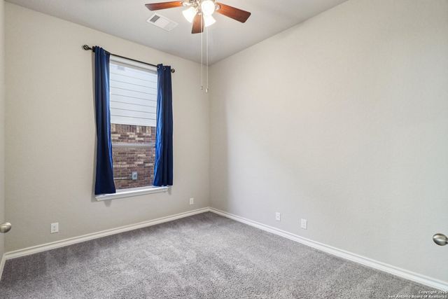 10208 High Noon Dr, San Antonio, TX 78254