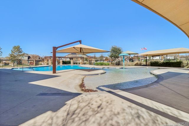 10208 High Noon Dr, San Antonio, TX 78254