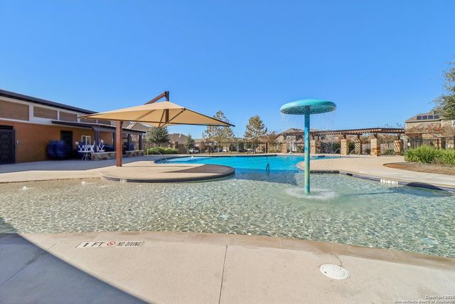 10208 High Noon Dr, San Antonio, TX 78254