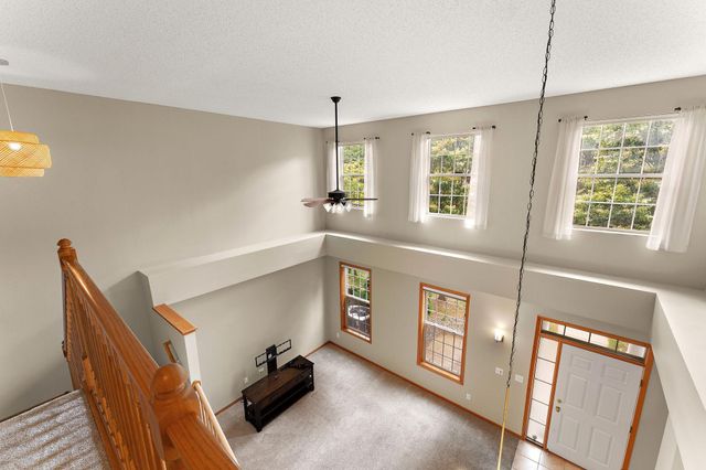 1610 Woodlynn Avenue 3, Maplewood, MN 55109