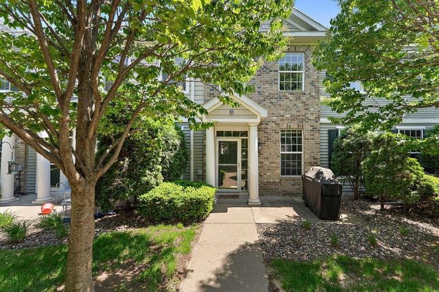 1610 Woodlynn Avenue 3, Maplewood, MN 55109