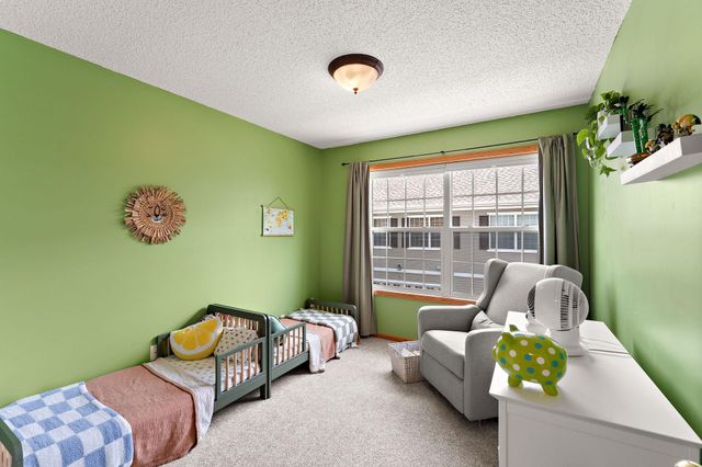 1610 Woodlynn Avenue 3, Maplewood, MN 55109
