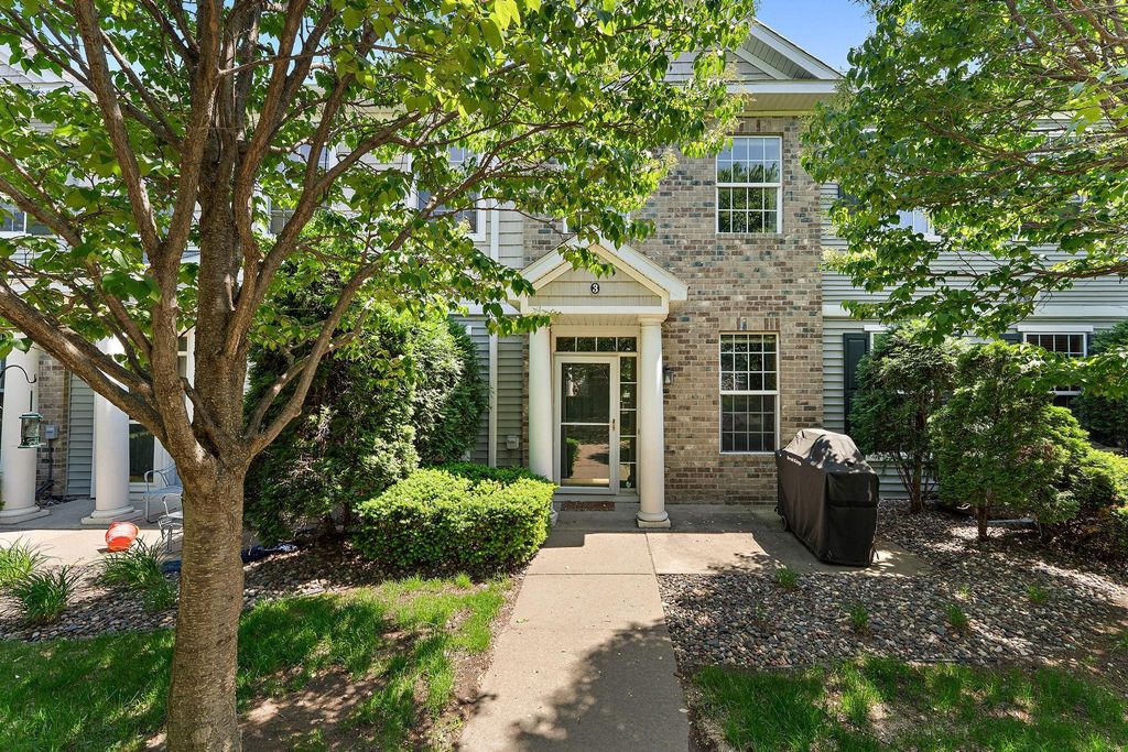 1610 Woodlynn Avenue 3, Maplewood, MN 55109 — photo 3