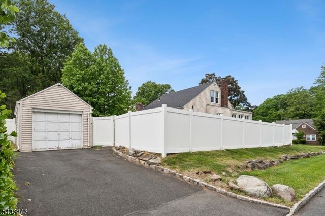 341 Huntington Rd, Union Twp., NJ 07083