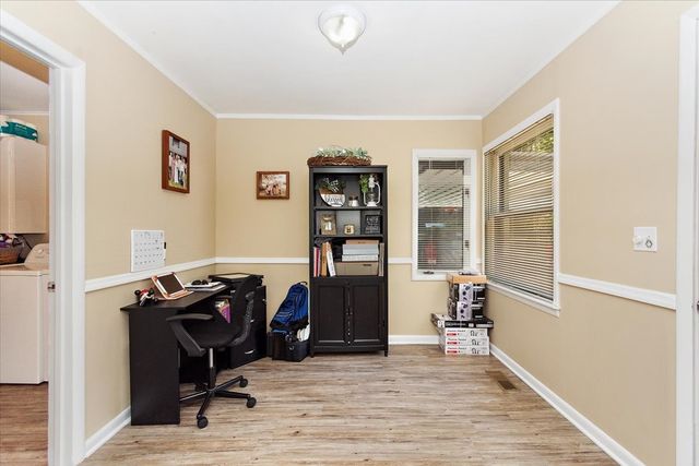 19 Horseshoe Bend Rd, Leoma, TN 38468