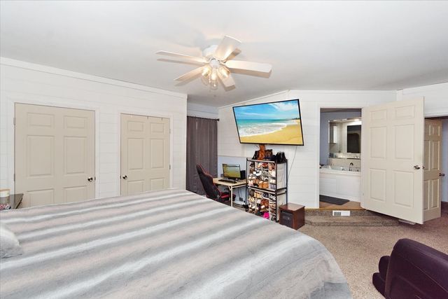 19 Horseshoe Bend Rd, Leoma, TN 38468